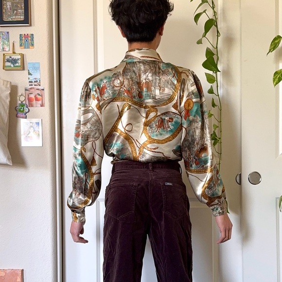 Vintage Baroque-Style Polyester Button-Up Shirt - Picture 3 of 8